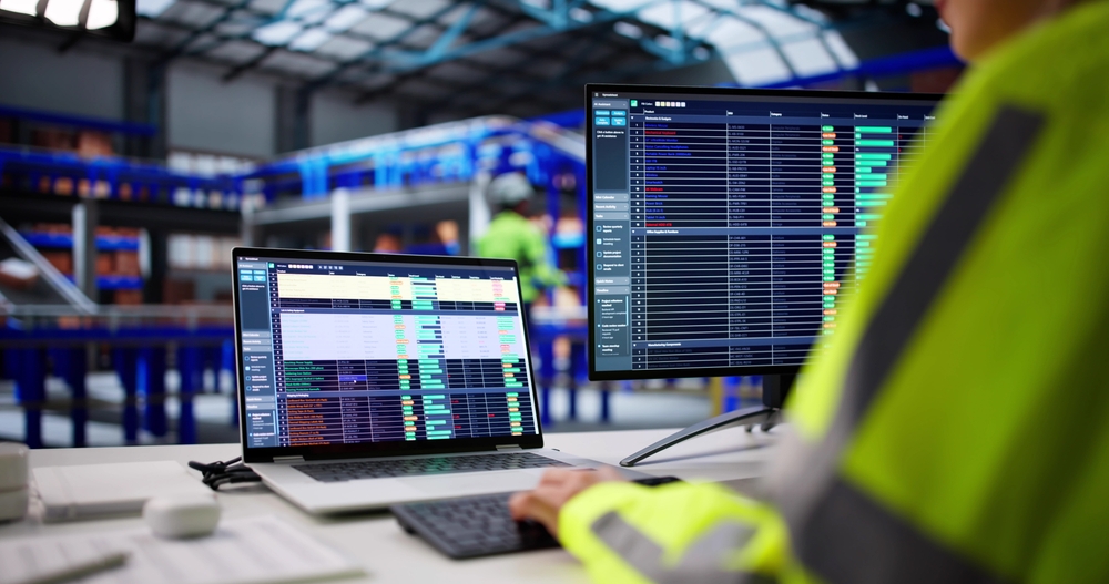 倉庫DXとは?物流効率化を実現するデジタル変革の進め方と具体的な取り組み事例